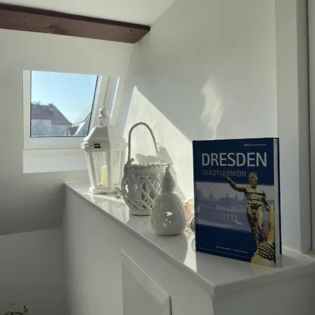 Appartement Am Hohenrand Leubnitz *